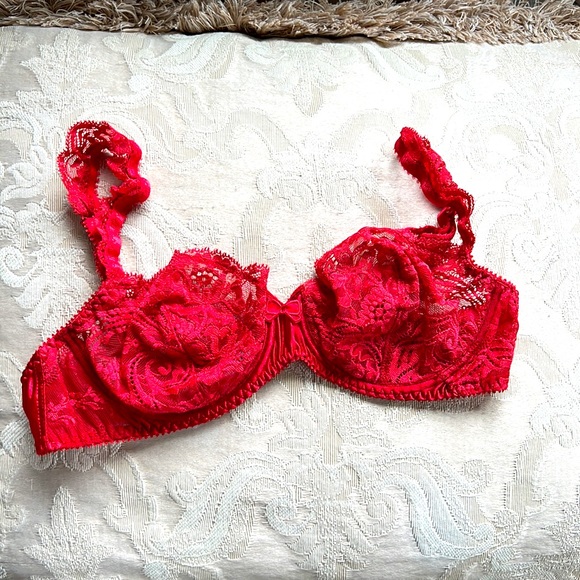 Vintage Lou from Paris, France, Satin & Lace Underwire Red Bra NWT - Picture 9 of 13